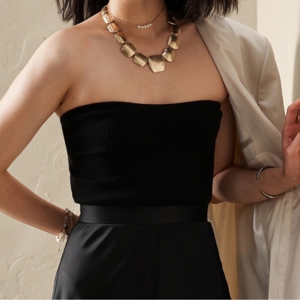 Banana Republic Ribbed Tube Top